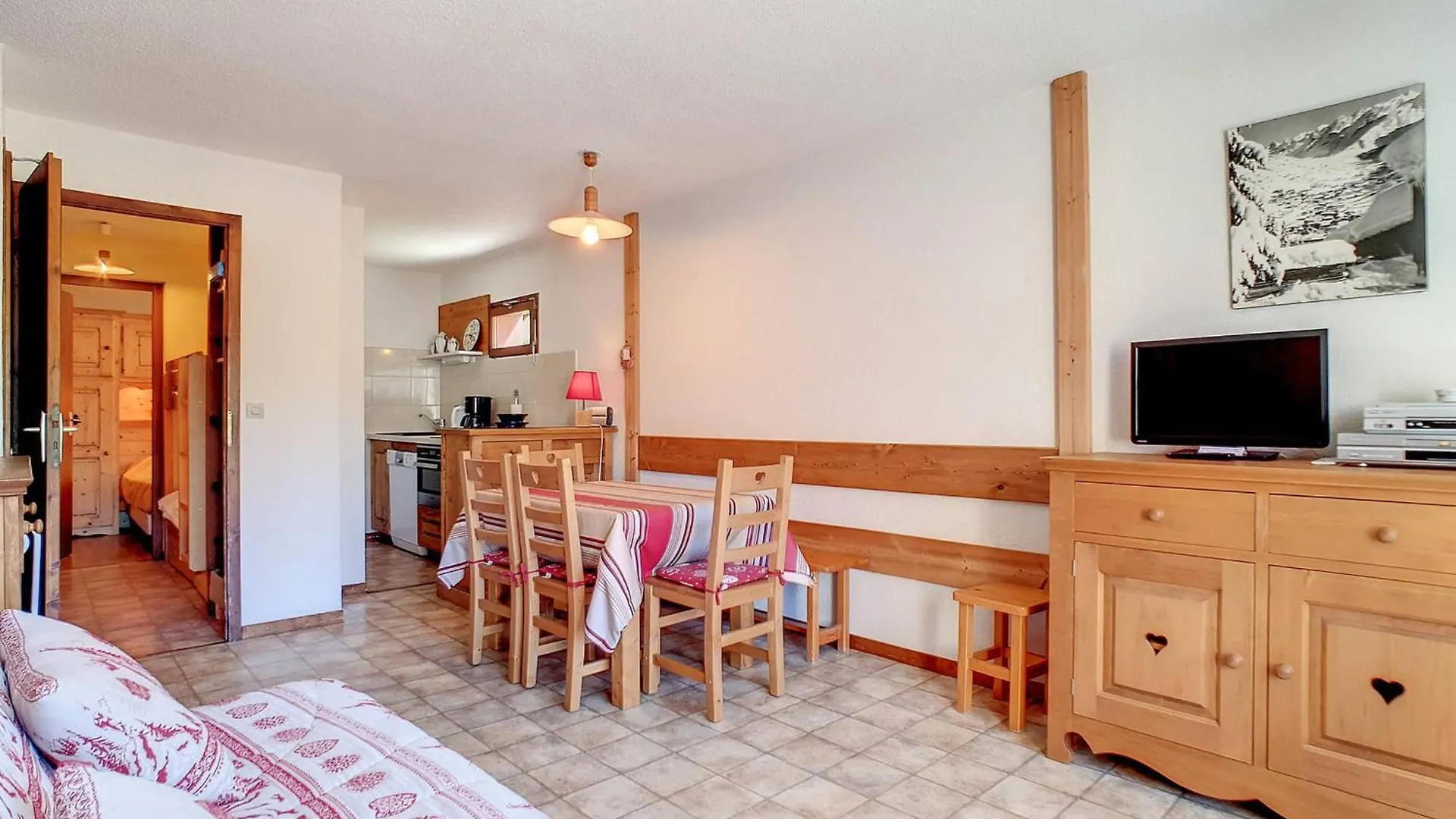 Appartement Cosy Pour 6 Pers A La Clusaz, 2 Chambres, Wifi, Proximite Pistes - Fr-1-818-75 Apartment